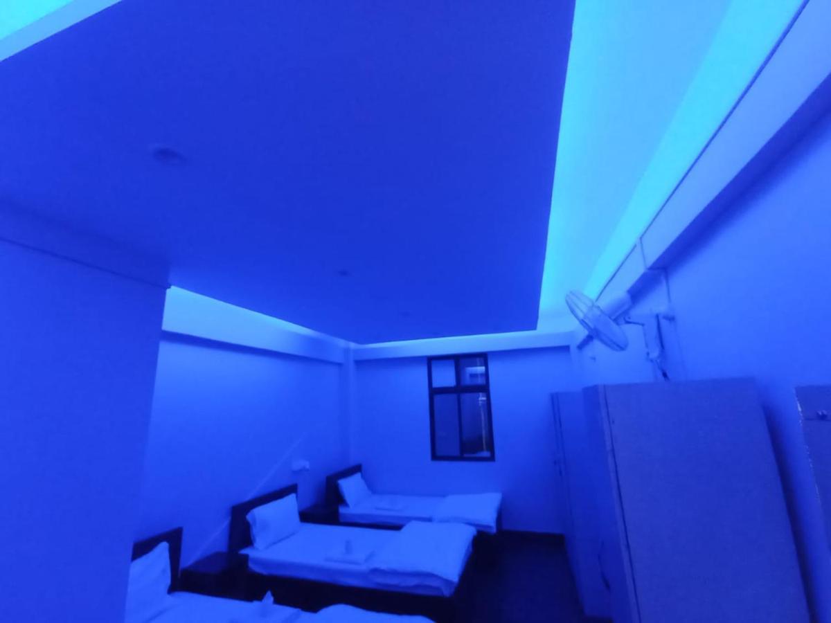 امفال Oyo Thangal Hotel المظهر الخارجي الصورة